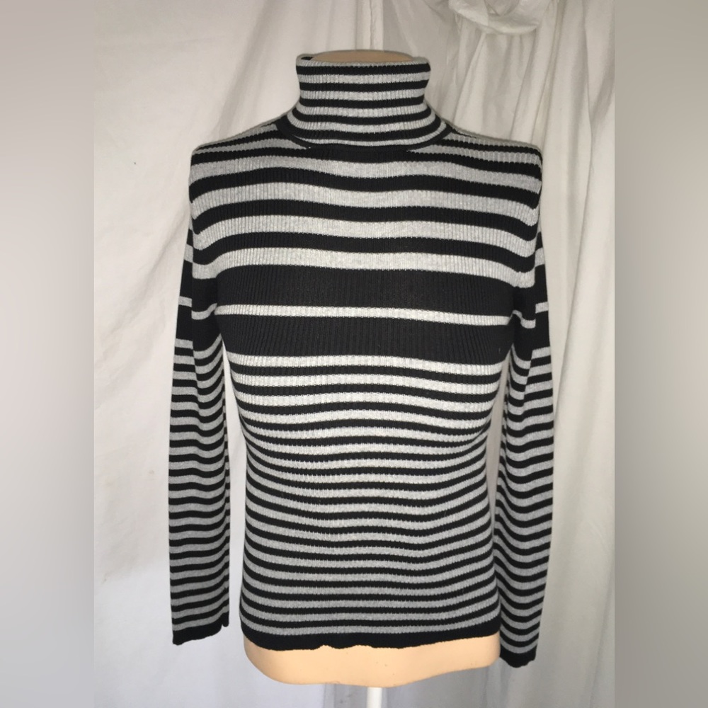 Reference Point Turtle Neck Sweater - image 1